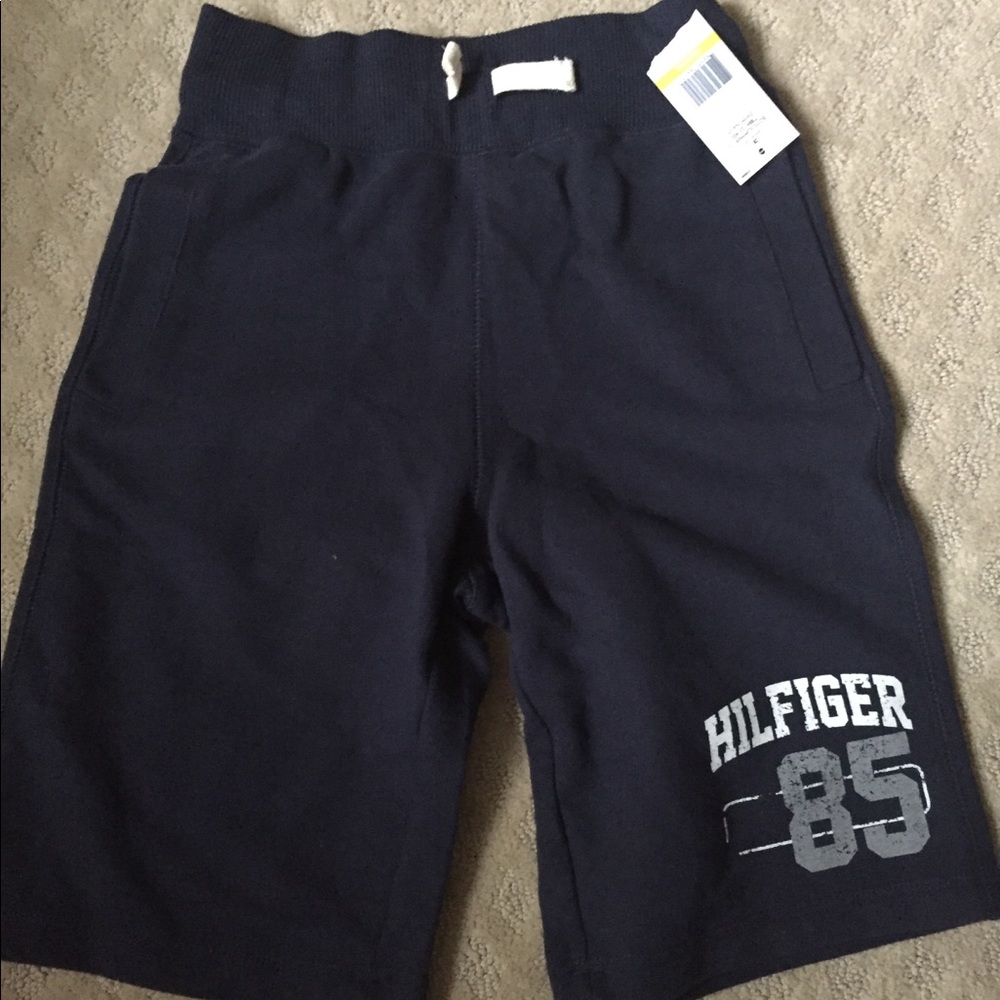 NWT* Tommy Hilfigier Boys Drawstring Pocket Shorts